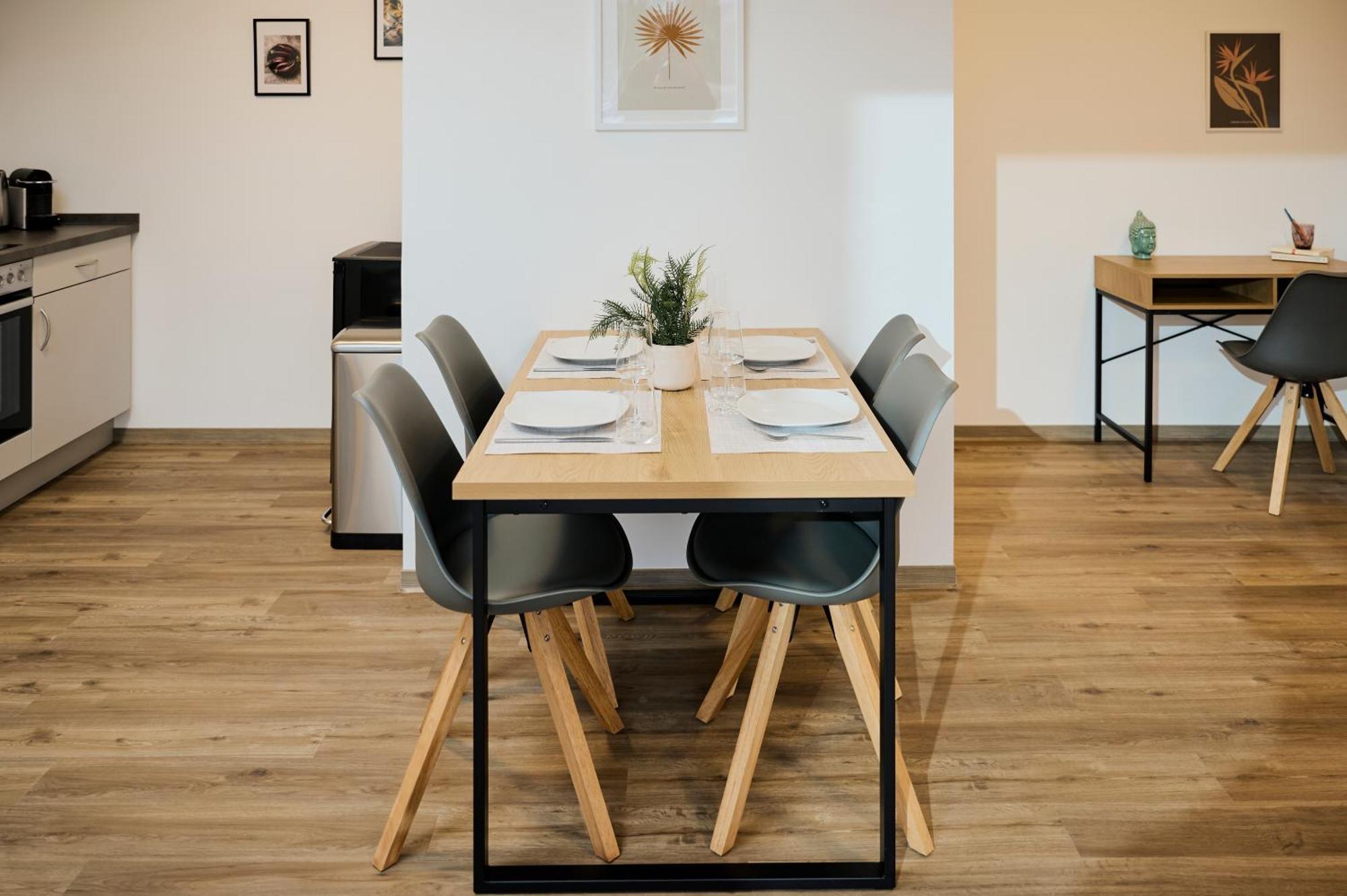Moderne Apartments Mit Highspeed-Wlan Und Gratis-Tiefgarage Ihr Perfekter Rueckzugsort Nahe Dem Zentrum Und Der Therme I Barrierearm Bad Kissingen Ngoại thất bức ảnh