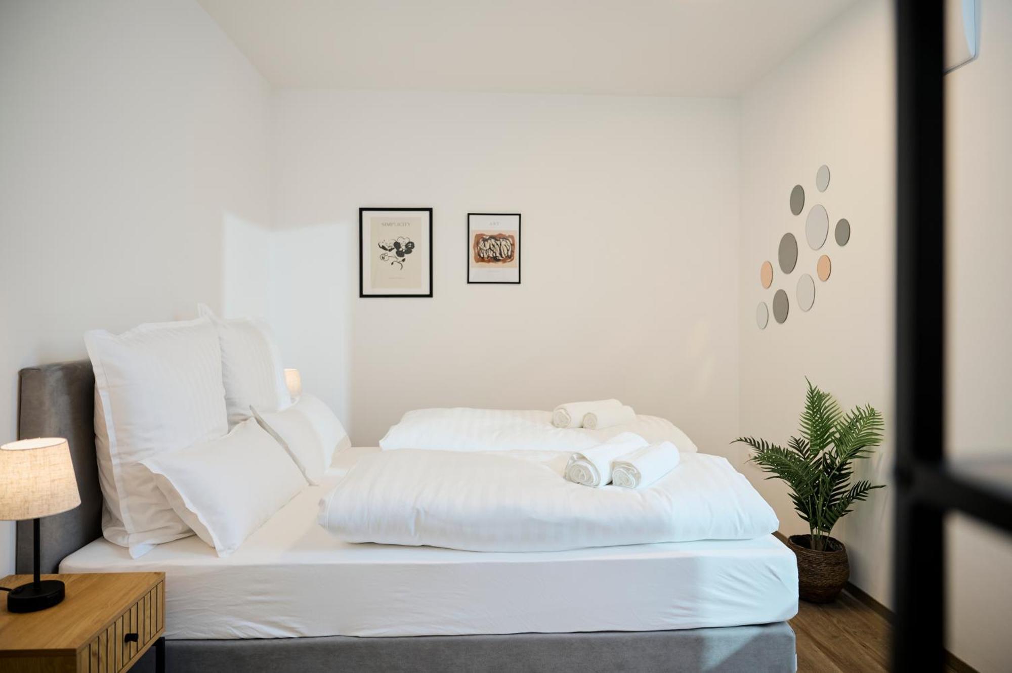 Moderne Apartments Mit Highspeed-Wlan Und Gratis-Tiefgarage Ihr Perfekter Rueckzugsort Nahe Dem Zentrum Und Der Therme I Barrierearm Bad Kissingen Ngoại thất bức ảnh