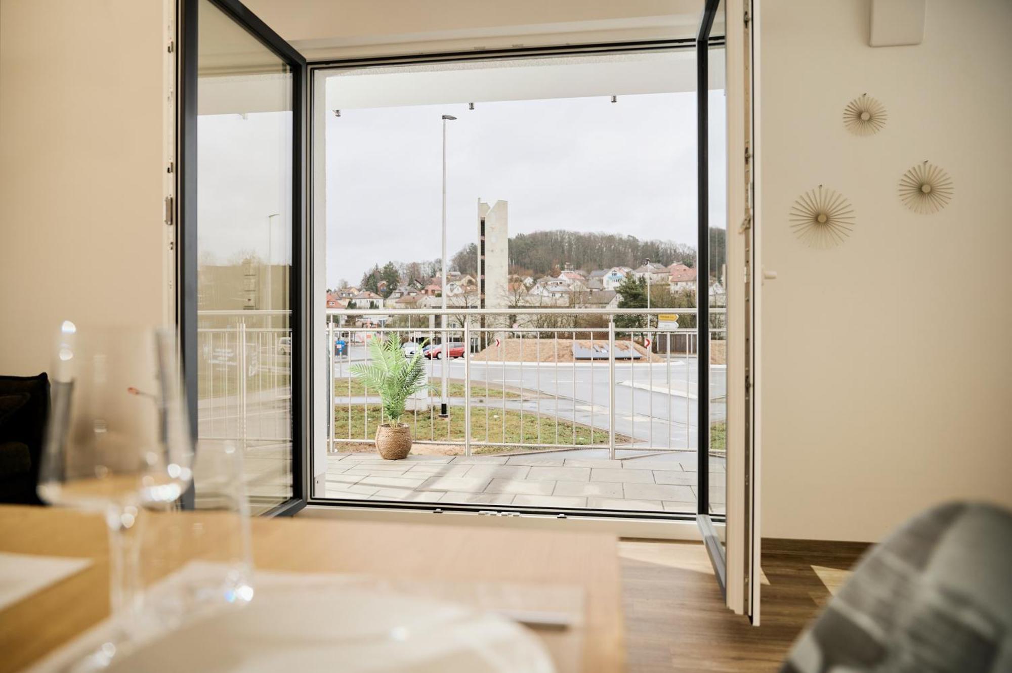 Moderne Apartments Mit Highspeed-Wlan Und Gratis-Tiefgarage Ihr Perfekter Rueckzugsort Nahe Dem Zentrum Und Der Therme I Barrierearm Bad Kissingen Ngoại thất bức ảnh